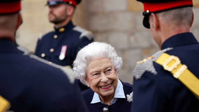 Britisches Königshaus: Britische Königin Elizabeth II. mit Coronavirus infiziert