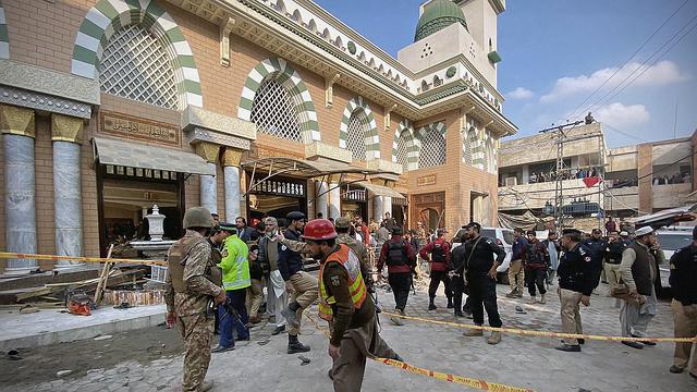Pakistan: Mindestens 27 Tote bei Explosion in Moschee in Peschawar