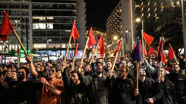 Athen: Proteste nach schwerem Zugunglück in Griechenland