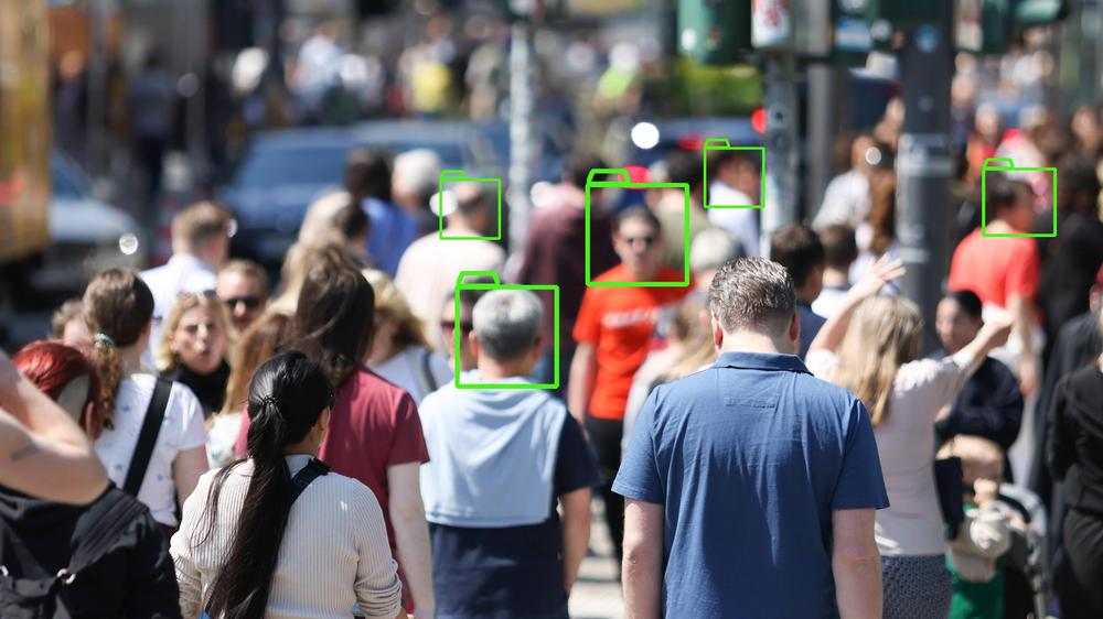 Knstliche Intelligenz: UN-Menschenrechtsrat beschliet Resolution zur KI-Kontrolle  | DIE ZEIT