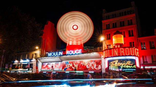 Pariser Wahrzeichen: Mühlenräder des Moulin Rouge in Paris eingestürzt