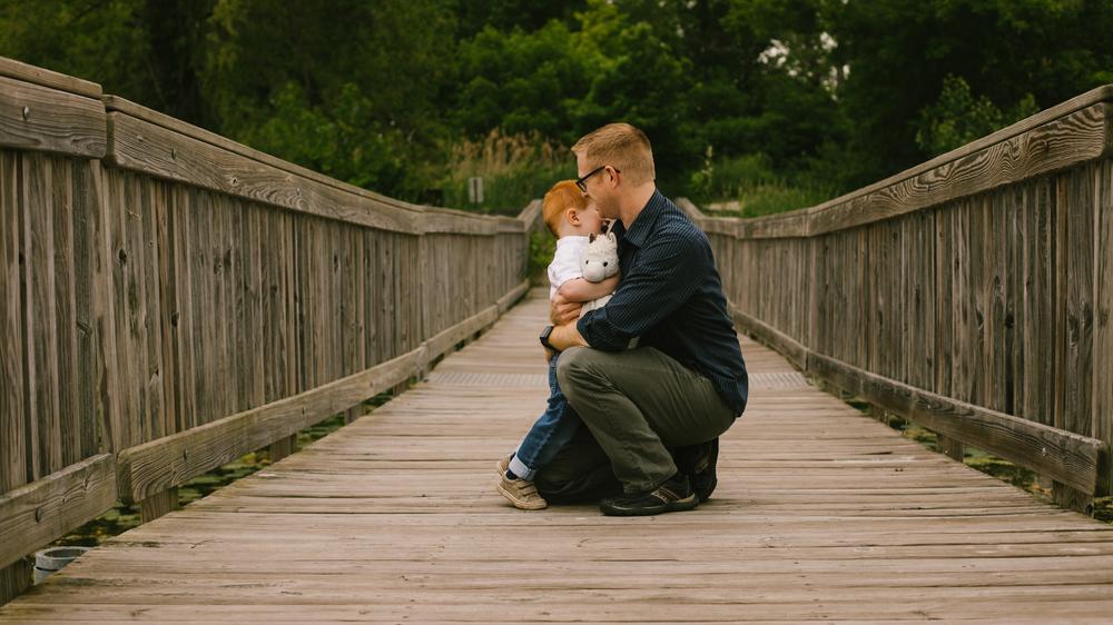 Vaterschaftsanerkennung: Das Elterngrundrecht für leibliche Väter muss gestärkt werden.