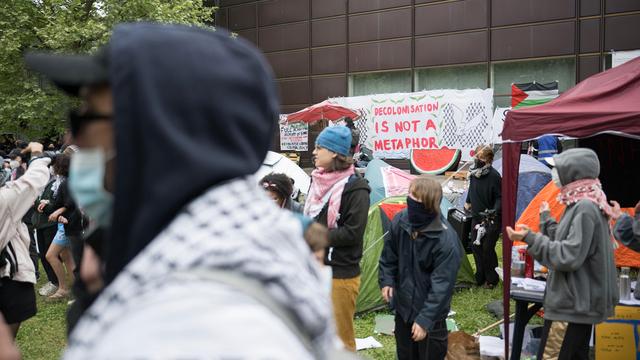 Propalästinensischer Protest: Freie Universität stellt nach Besetzung Betrieb teilweise ein