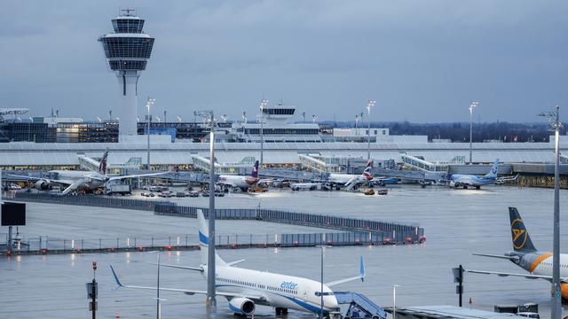München: Klimaschutzaktivisten nach Protest am Flughafen wieder frei
