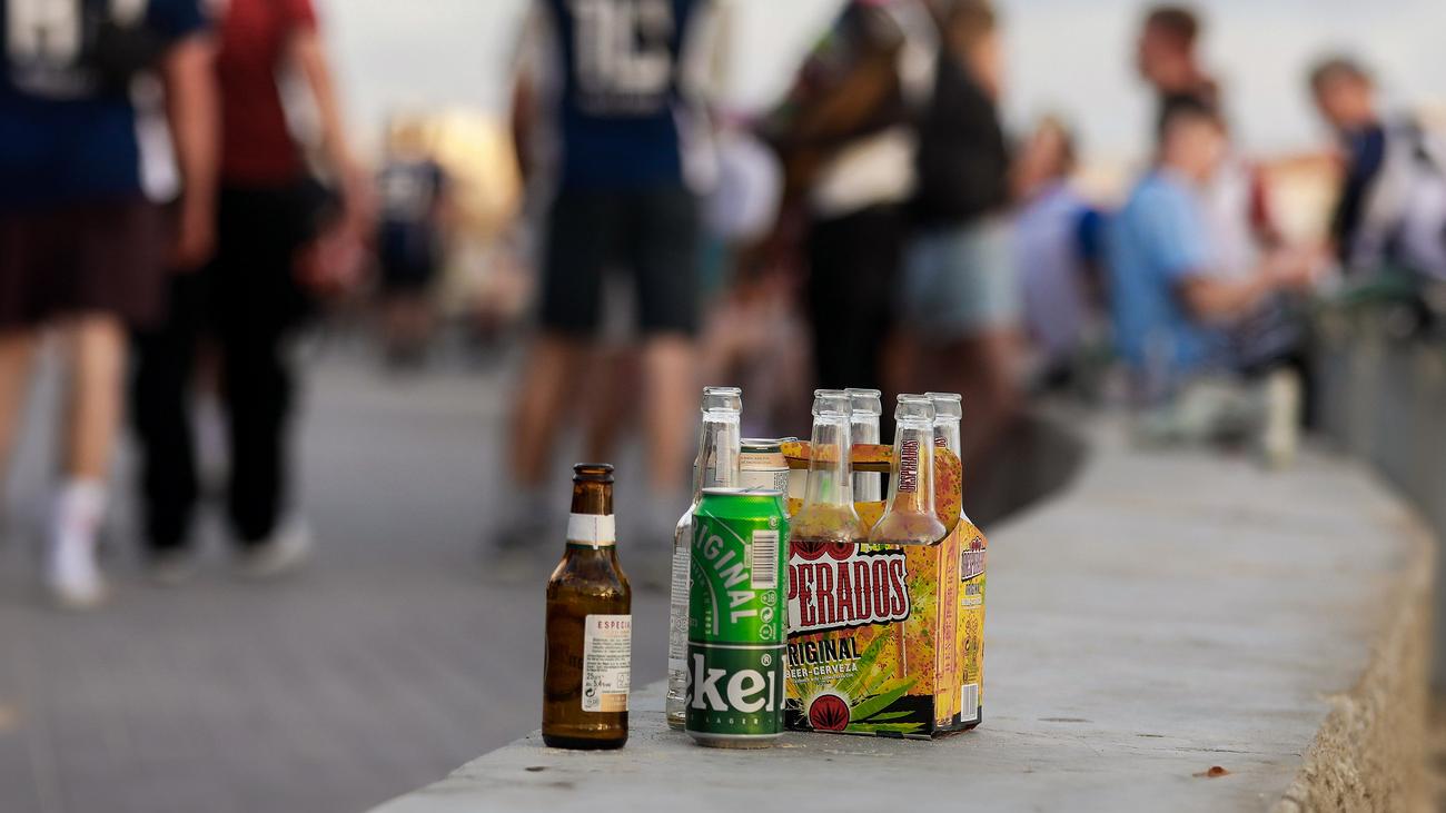 Tourisme de masse : les îles Baléares restreignent la consommation d’alcool à Majorque et Ibiza