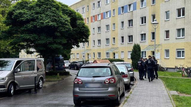 Wolmirstedt: Polizei erschießt Angreifer auf privater EM-Party 