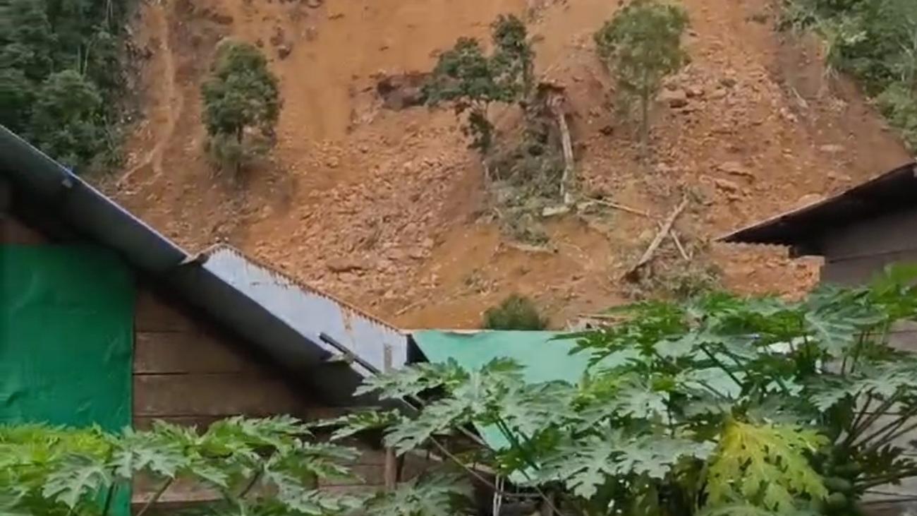 Bencana alam: 50 orang hilang akibat tanah longsor di Indonesia