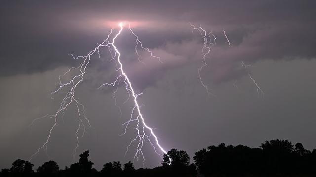 Gewitter: Deutscher Wetterdienst warnt vor Unwettern im Süden und Osten