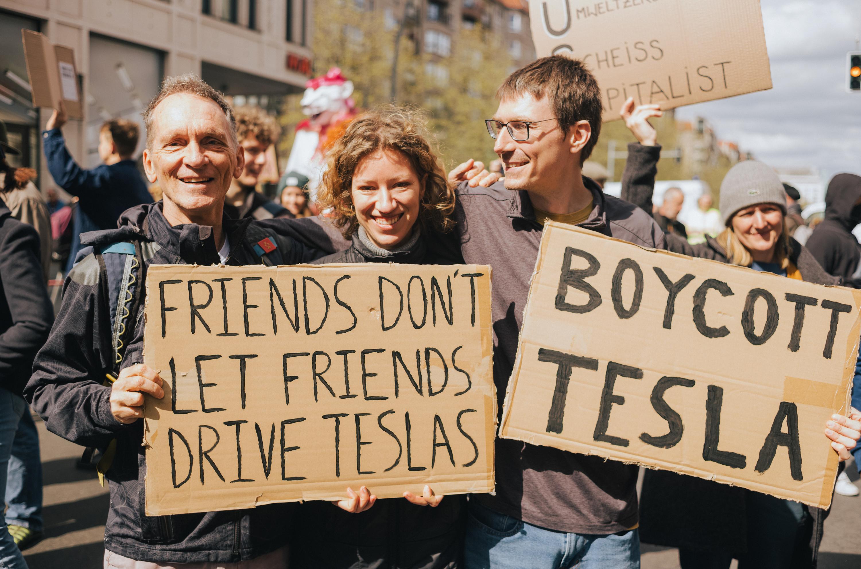 Protests against Tesla in Berlin