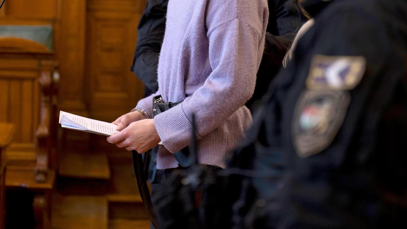 Mutmaßlicher Linksextremismus: Maja T. kündigt Hungerstreik in ungarischer Haft an