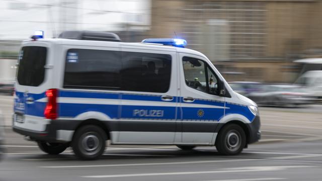 Bremen: Polizei beschlagnahmt Waffen bei mutmaßlichen Rechtsextremisten