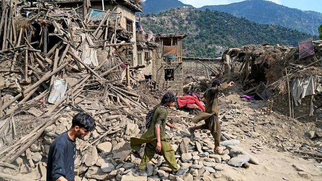 Erdbeben : Zahl der Erdbebenopfer in Afghanistan steigt auf mindestens 900