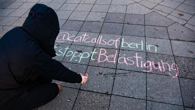"Catcalling": SPD fordert Strafen für verbale sexuelle Belästigung