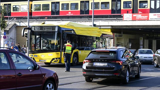 Berlin: Polizei vermutet politisch motivierten Brandanschlag auf Strommasten
