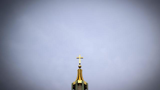 Berlinska cerkev brani pastorico po spletnih napadih zaradi blagoslova štirim moškim