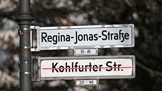 Berlin: Weltweit erste Rabbinerin Regina Jonas wird mit eigener Straße geehrt
