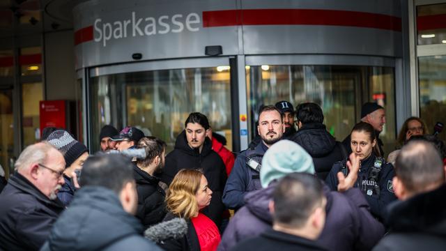 Gelsenkirchen: Geschädigte von Bankeinbruch wollen Klage gegen Sparkasse einreichen