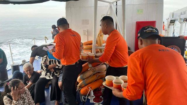 Philippinen: Fähre mit mehr als 330 Menschen auf den Philippinen gesunken