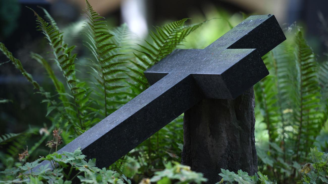 Lebenserwartung: Sterberate in Deutschland leicht rückläufig