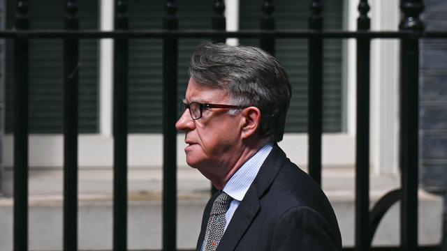 Epstein-Skandal: Britische Polizei durchsucht Anwesen in Verbindung mit Ex-Minister