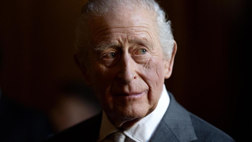  König Charles hat seinem Bruder Andrew bereits den Titel "Prinz" entzogen.