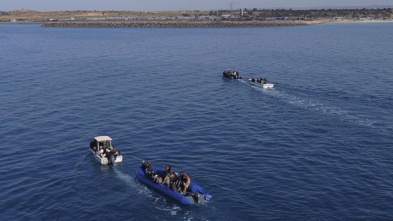 UN-Menschenrechtsbüro: Vereinte Nationen fordern EU auf, Rückführungen nach Libyen zu stoppen