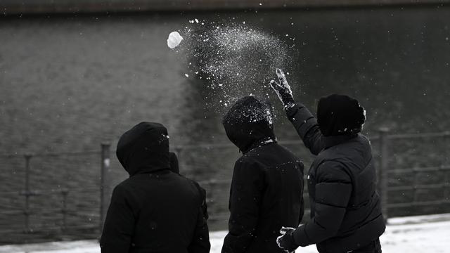 Gleichstellung: Bildungsministerin warnt vor abgehängter Generation junger Männer