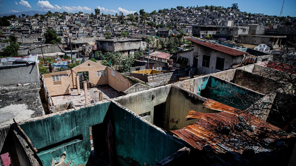 Haiti: Bei der Bekämpfung von Banden in Haiti werden laut Human Rights Watch immer öfter Sprengstoff-Drohnen eingesetzt. Viele Zivilisten sterben, darunter Kinder.