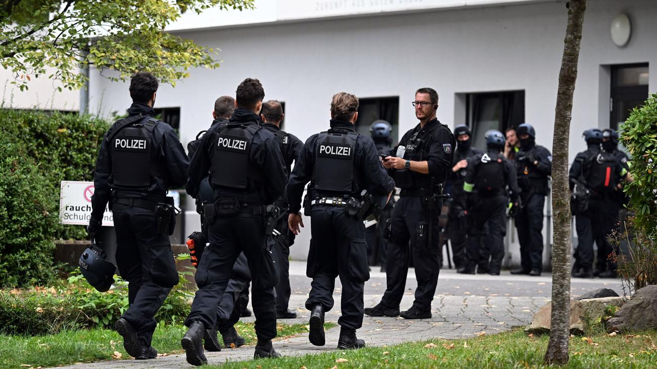 Attacke gegen Lehrerin in Essen: Anklage wegen versuchten Mordes gegen mutmaßlichen Messerangreifer