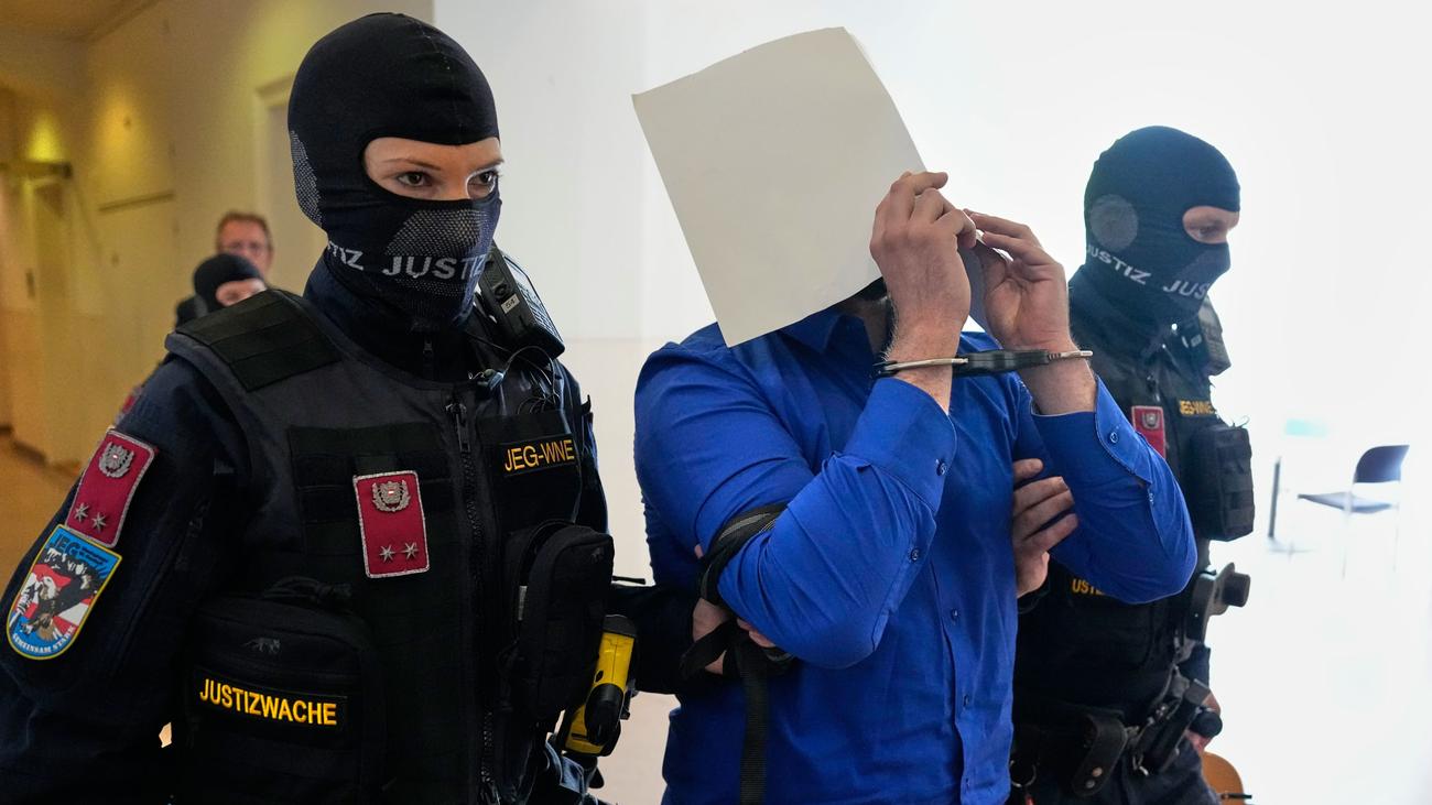 Prozess um vereitelten Anschlag in Wien: Geplantes Attentat auf Swift-Konzert: »Eigentlich liebe ich Frauen«