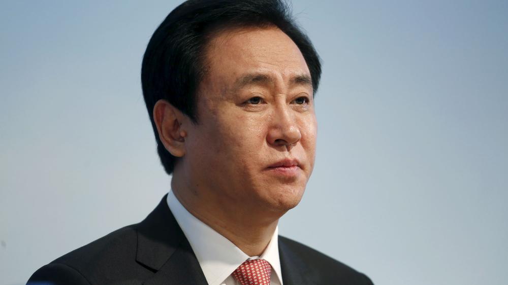 Hui Ka Yan: The Evergrande Group is the world's most indebted real estate developer with debts of $300 billion.