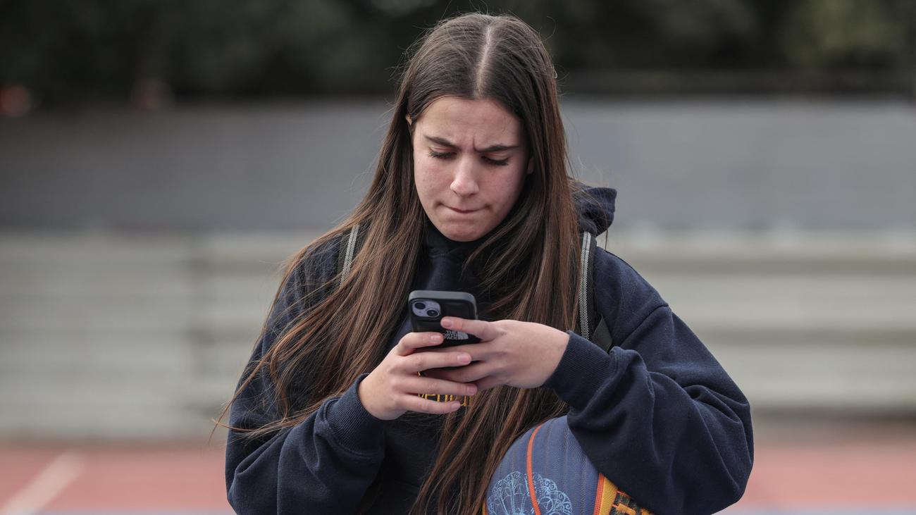 Social-Media-Verbot in Griechenland: Auch Griechenland verbietet Social Media für Nutzer unter 15