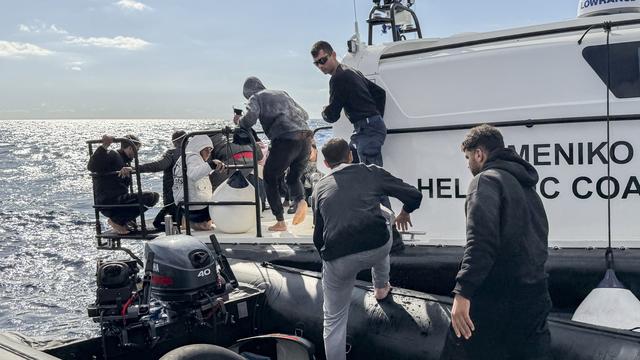 Seenotrettung: Rund 400 Migranten sollen vor Kreta in Sicherheit gebracht worden sein