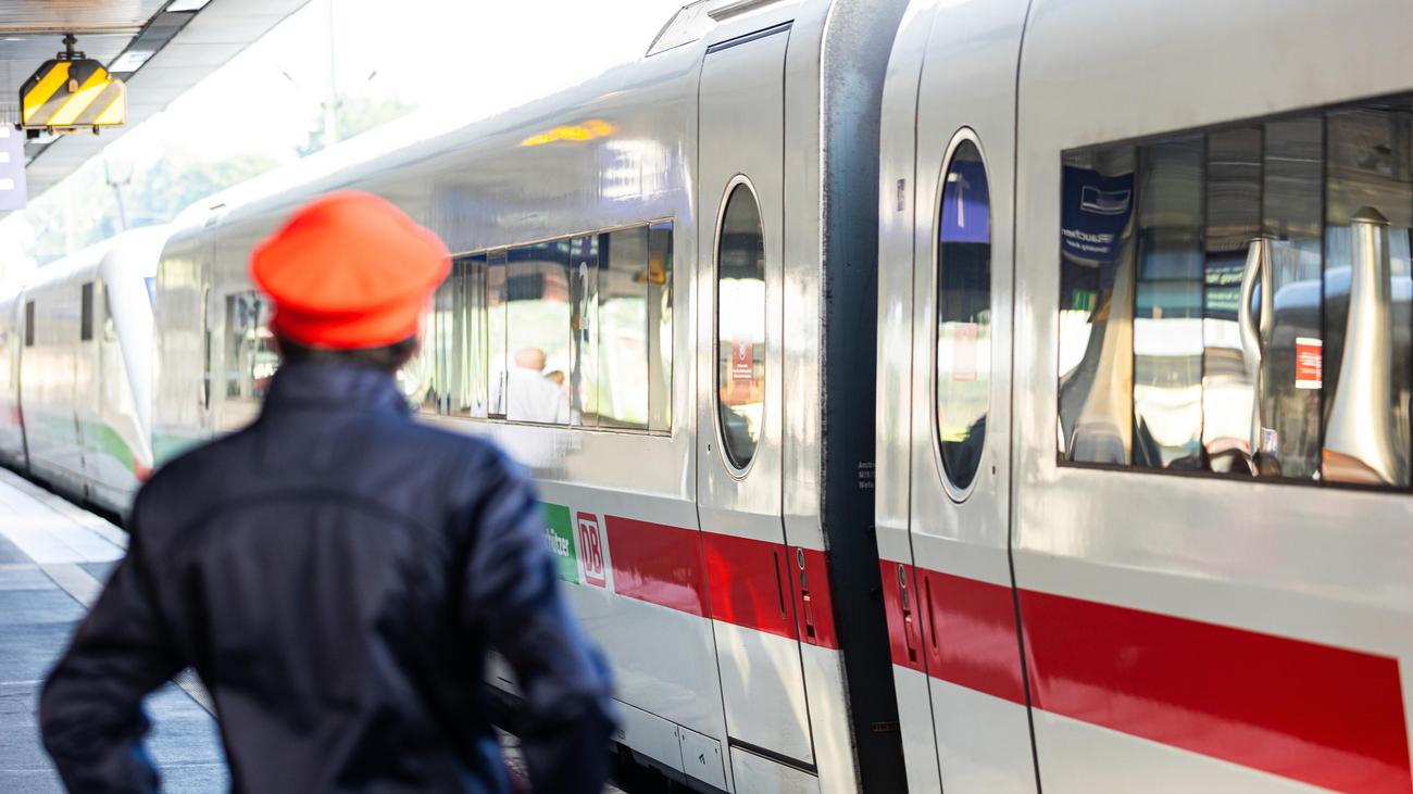 Streckensperrung zwischen Hamburg und Hannover: Bahnstrecke zwischen Hamburg und Hannover für Züge gesperrt
