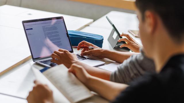 Auszubildende: Rund ein Viertel der neuen Auszubildenden hat Abitur