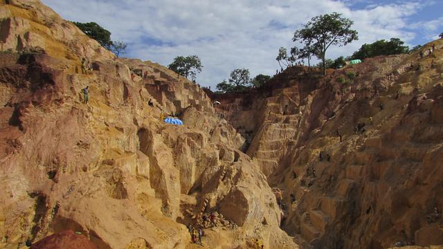 Zentralafrikanische Republik: Mindestens 30 Tote bei Einsturz von Goldmine in Zentralafrika