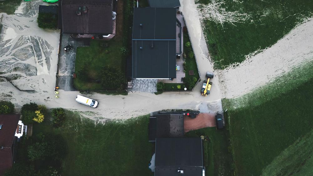 Unwetter Tirol Zillertal Muren Überflutungen