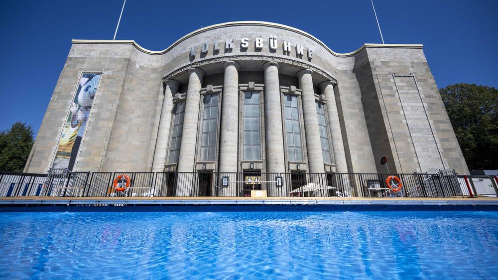 Volksbad Berliner Volksbühne Schwimmbad Berlin Each One Teach One