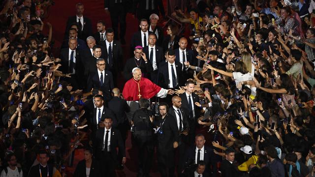 Papstbesuch: Rund 80.000 Menschen feiern Gottesdienst mit Papst Leo in Frankreich