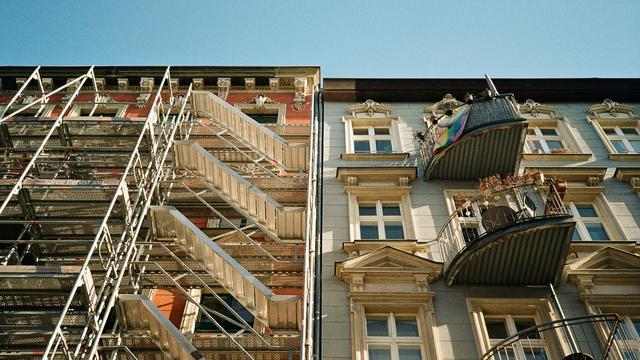 Wohnkosten: Steigende Wohnkosten belasten Mehrheit der Mieter