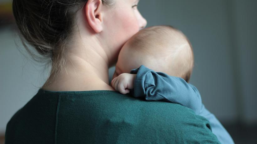 wieviel geld steht einer alleinerziehenden mutter mit 2 kindern zu