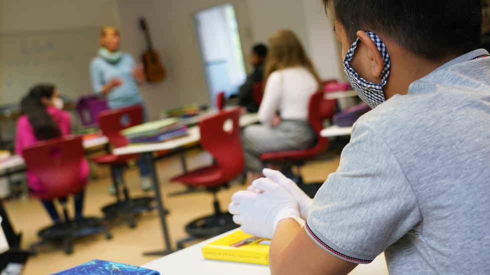 Bildung in der Corona-Krise: Ein Grundschule in Berlin, Montag, 4. Mai