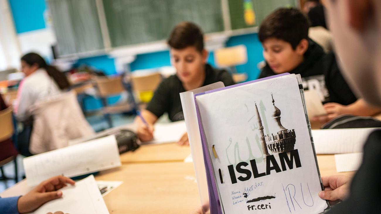 Religion à l’école : une association d’enseignants réclame des cours d’islam sous contrôle de l’État
