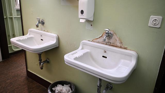 Sanierungsstau: Vielen Schulleitungen in Deutschland fehlen die Mittel für Sanierungen