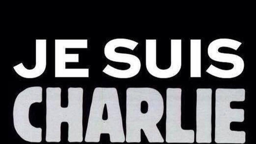 Gesellschaft, #JeSuisCharlie, Frankreich, Paris, Anschlag, Pressefreiheit, Twitter, Redaktion, Mond, Liebe, Attentat, Schriftsteller, Zeitung