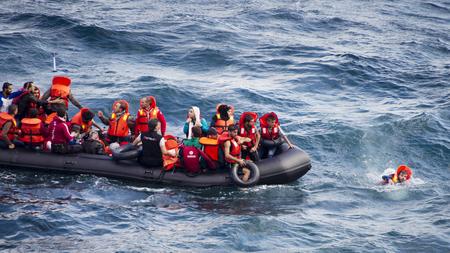 Fluchtlinge Das Stille Sterben Im Mittelmeer Zeit Online