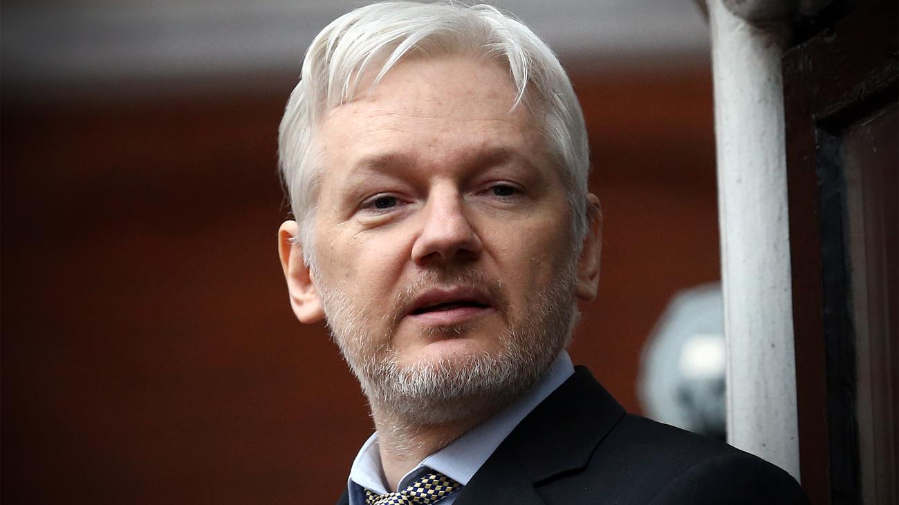 Julian Assange: "Unsere Quelle ist kein Staat" | ZEIT ONLINE