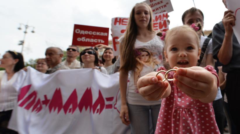 Ukraine Vermehrt Angriffe auf Homosexuelle ZEIT ONLINE