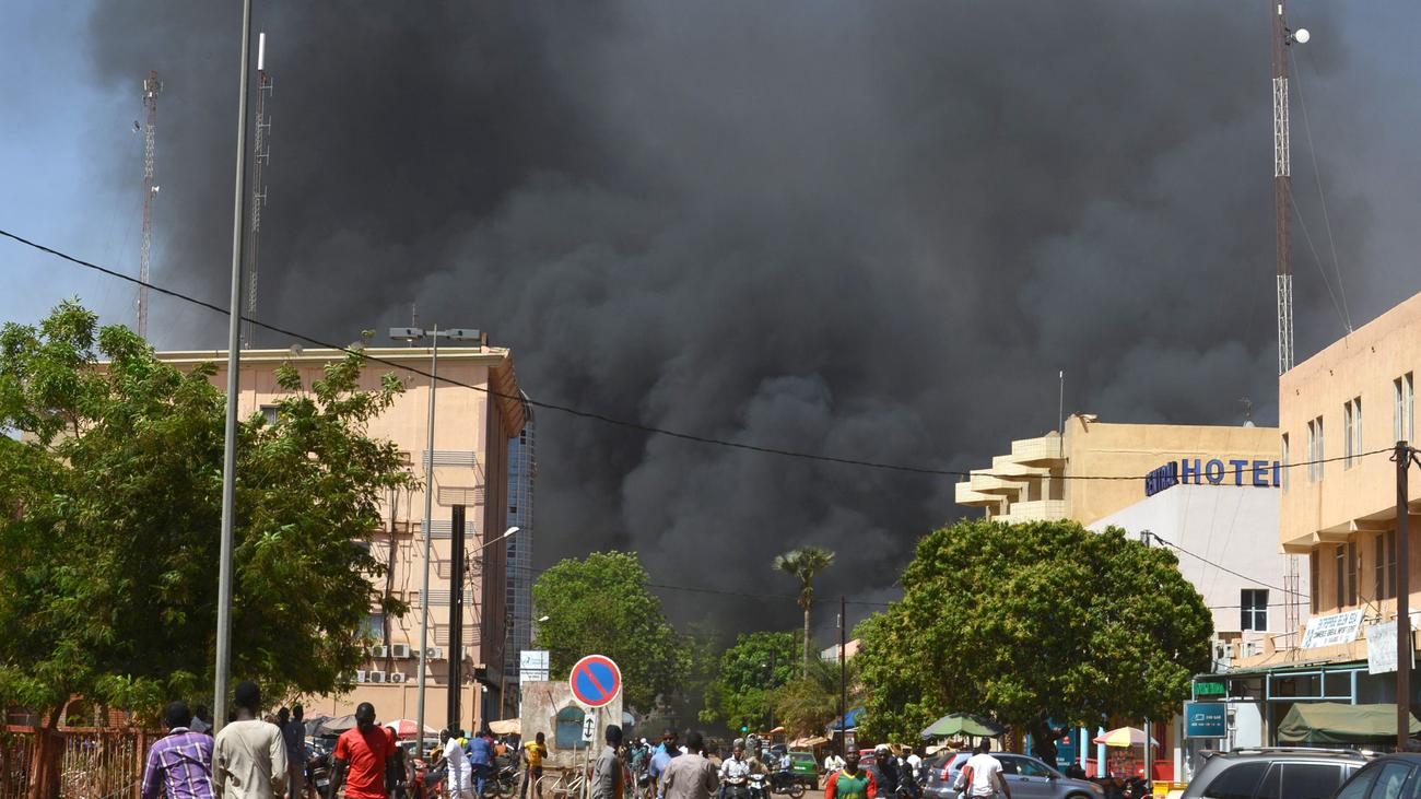 Burkina Faso: Angriff auf Regierungsviertel in Ouagadougou ...