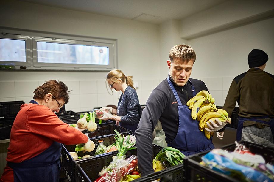 Tafel Potsdam "Früher war Chaos, jetzt ist Ordnung" ZEIT ONLINE
